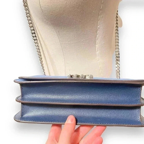 NEW Michael Kors Mott Large Two Tone Blue Leather Crossbody Silver Shoulder Bag - Picture 7 of 12